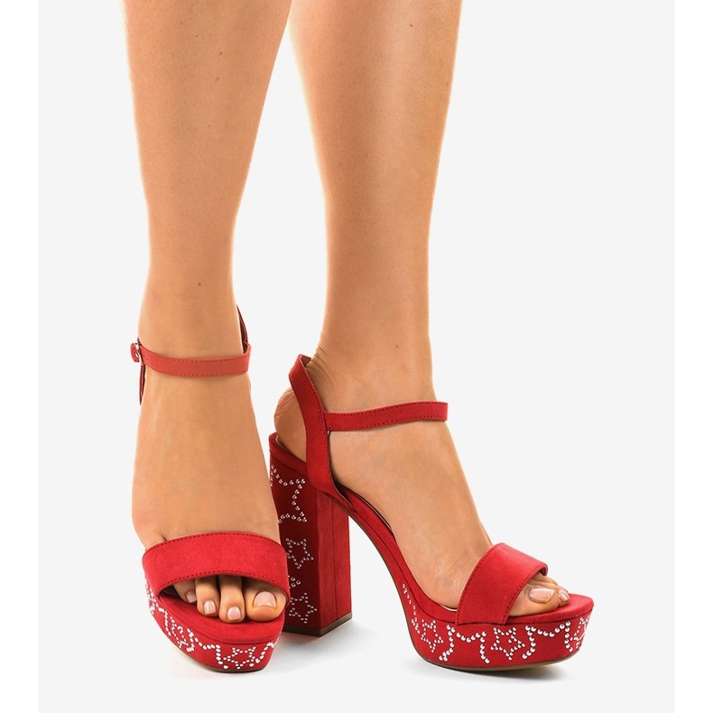 Punaiset sandaalit mokkanauhassa 99435-4 punainen 1 Punaiset sandaalit mokkanauhassa 99435-4 punainen 1