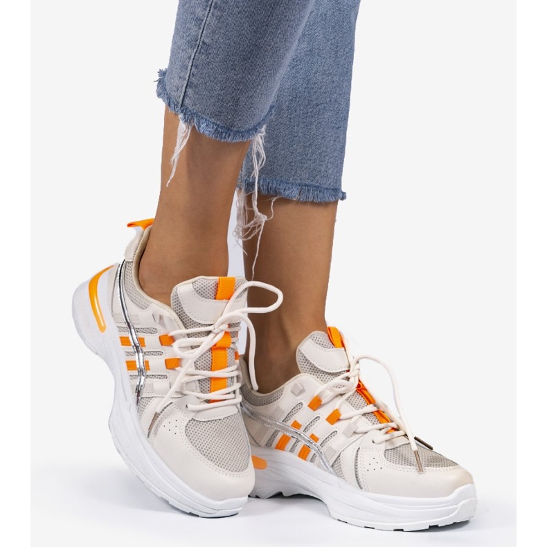 Beige ja oranssi urheilukengät C9288 1