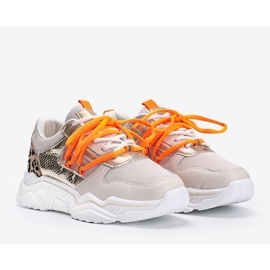 Beige lenkkarit, joissa on Jan -eläinkuvio 1