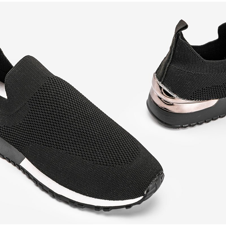 Mustat Hazel -lenkkarit 1