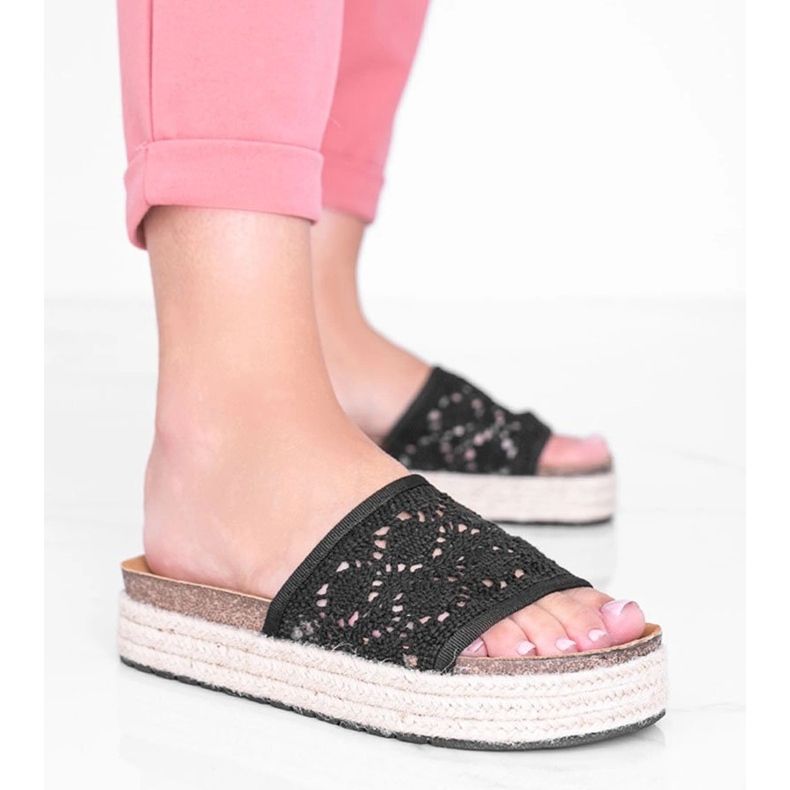 Mustat pitsi Glam Shape -tossut 1