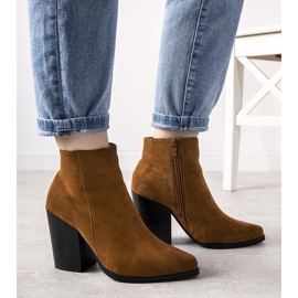 Kamelin cowboy -saappaat Miladyn viestissä ruskea 1