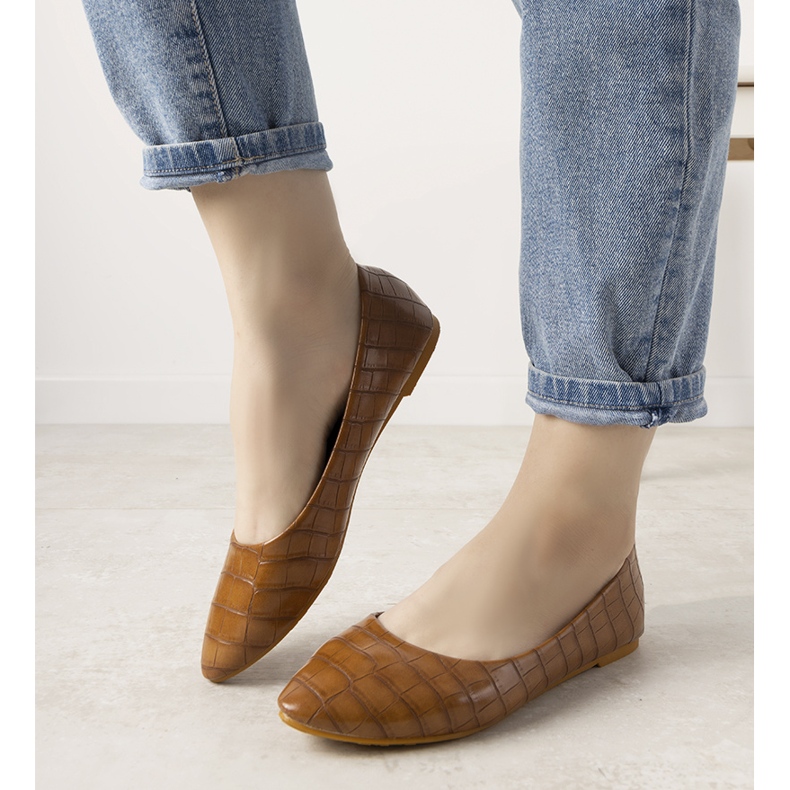 BM Kamelibaleriinit Camilian krokotiilinahkakuviossa ruskea 1