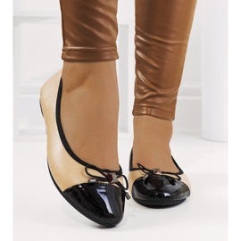 Naisten beige Prieto ballerinat musta 1