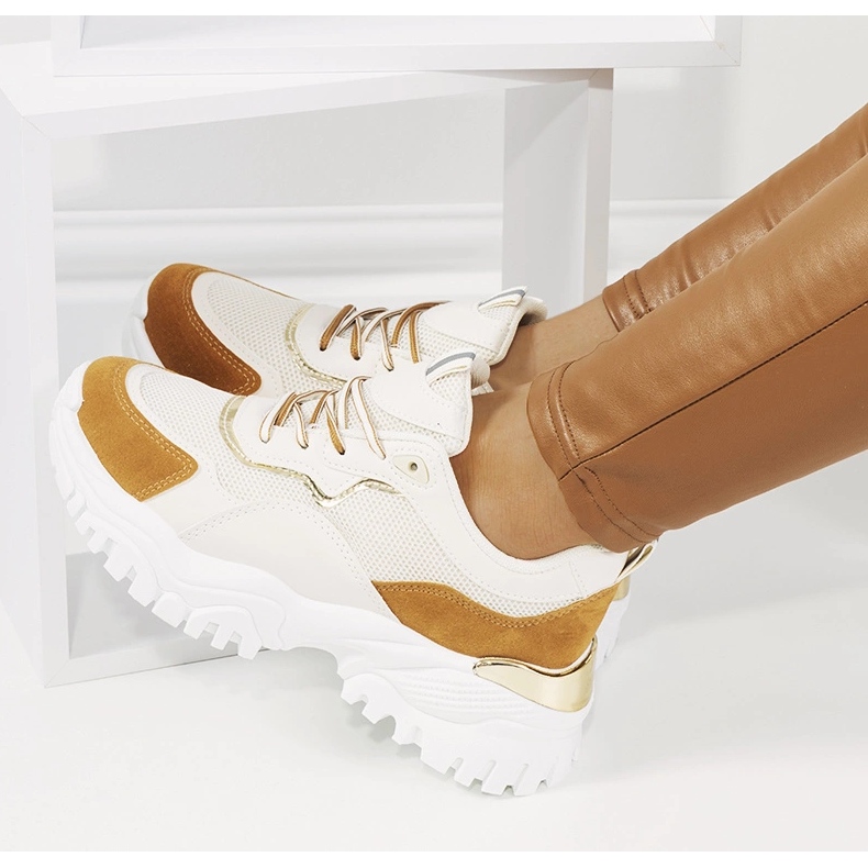 Osorio beige urheilukengät 1