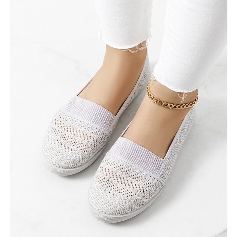 BM Marian harmaat harjakattoiset lenkkarit 1