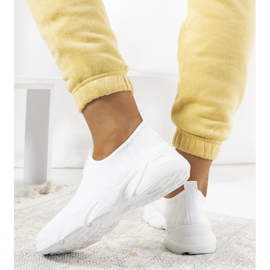 BM Aaronin valkoiset tennarit valkoinen 1