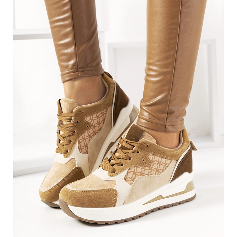 Ruskeat tennarit naisille Eryn urheilukengät 1