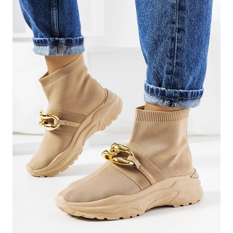 Ruskeat korkeat lenkkarit 1