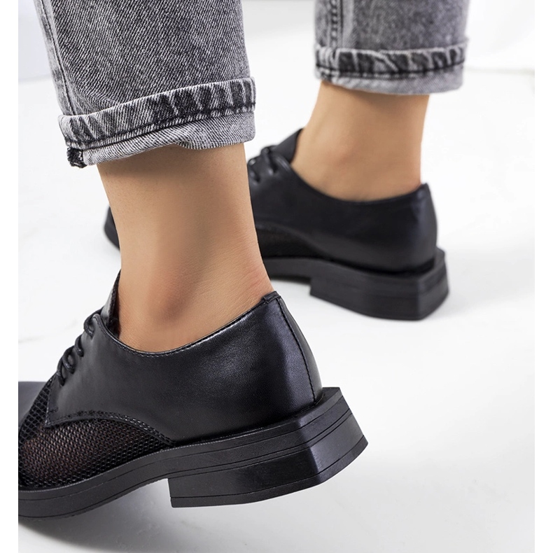 Mustat Huard naisten kengät 1