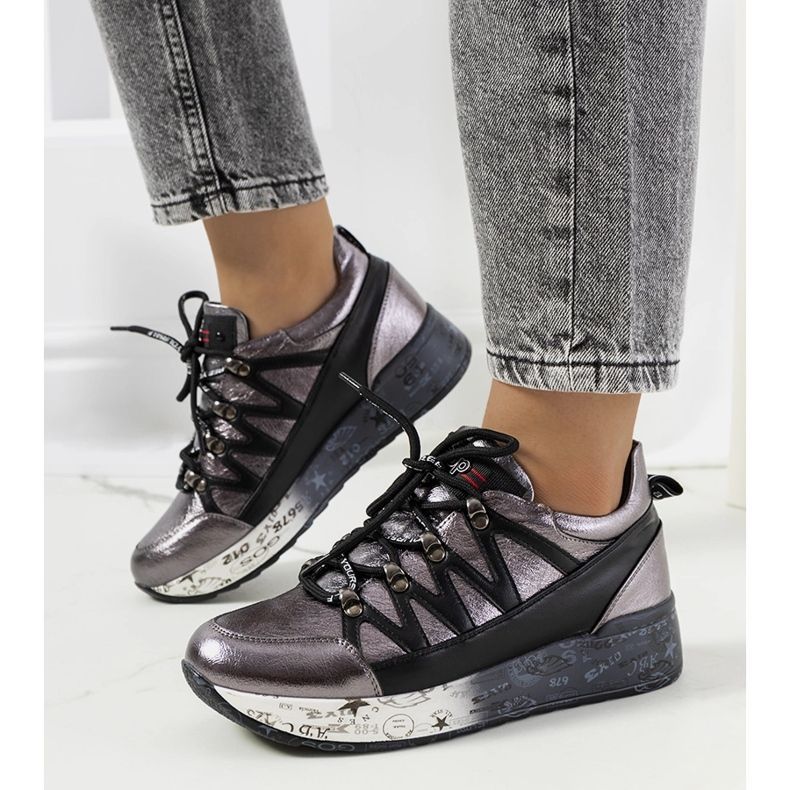 Harmaat metalliset ballard-lenkkarit hopea 1