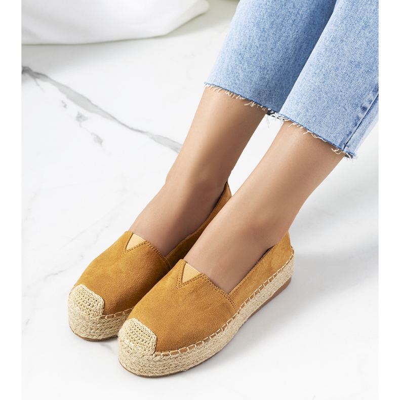 Rhianne ruskeat espadrillit naisille beige 1