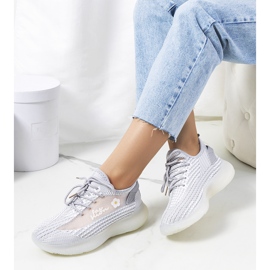 Harmaat naisten urheilulenkkarit Molema 1