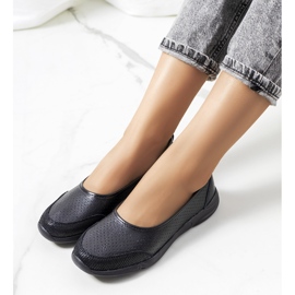 Mirjam mustat nahkabalerinat 1