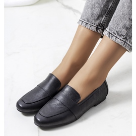 Naisten mustat nahkaiset vaahterakengät 1