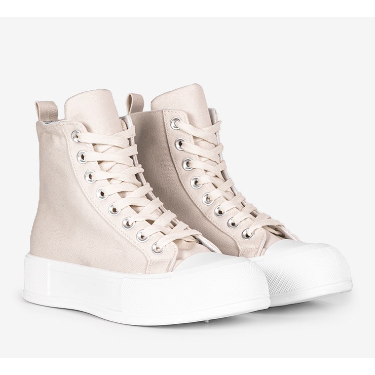 Beiget lenkkarit korkeissa Natasha-pohjallisissa 1