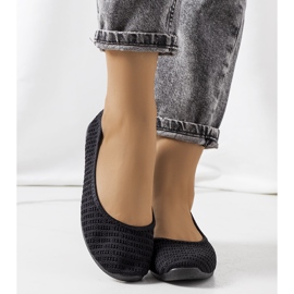 Black Holmen harjakattoiset balerinat musta 1