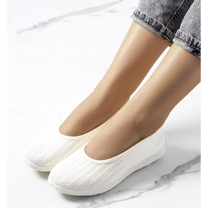 Beige Meeri -lenkkarit 1