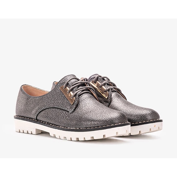 Mustat kiiltävät kengät lapsille Runa 1