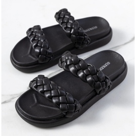 Mustat Angas tossut 1