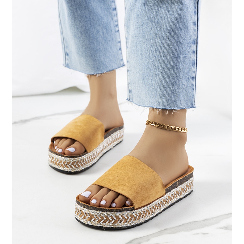 Ruskeat sandaalit Bonython-korkkipohjassa 1