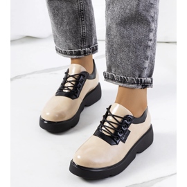 Parram beigenväriset kengät 1