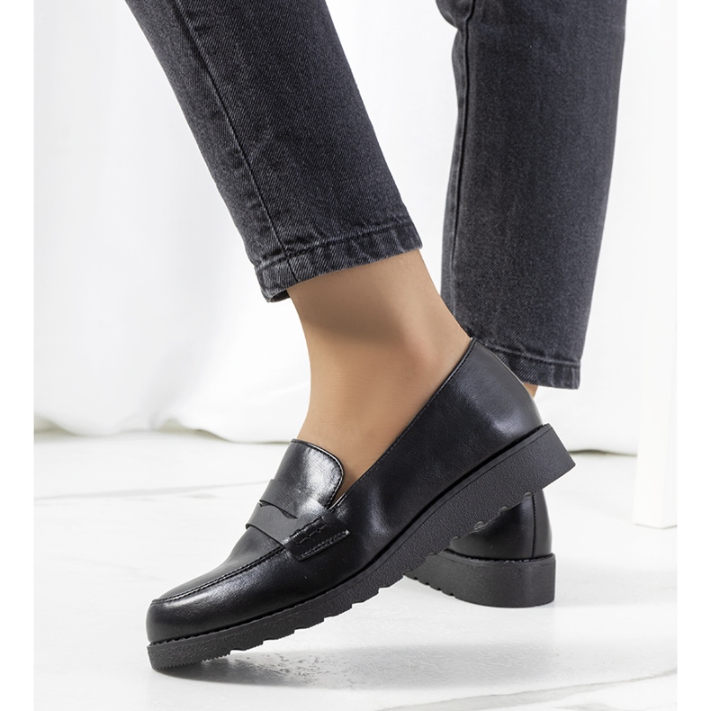 Mustat Fagne naisten kengät 1