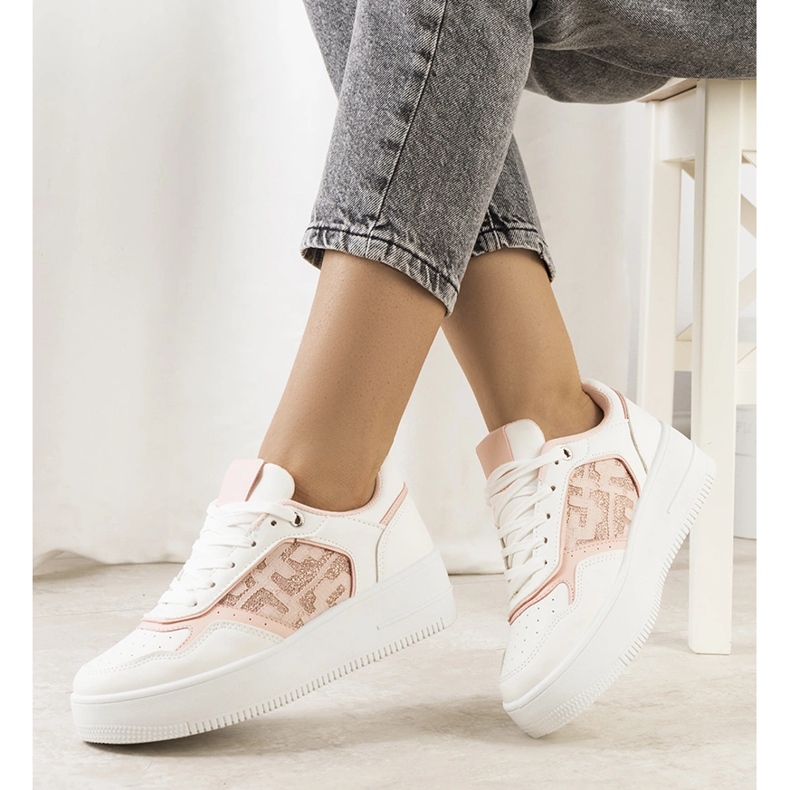 Pinkit lenkkarit Coronel-alustalla valkoinen 1