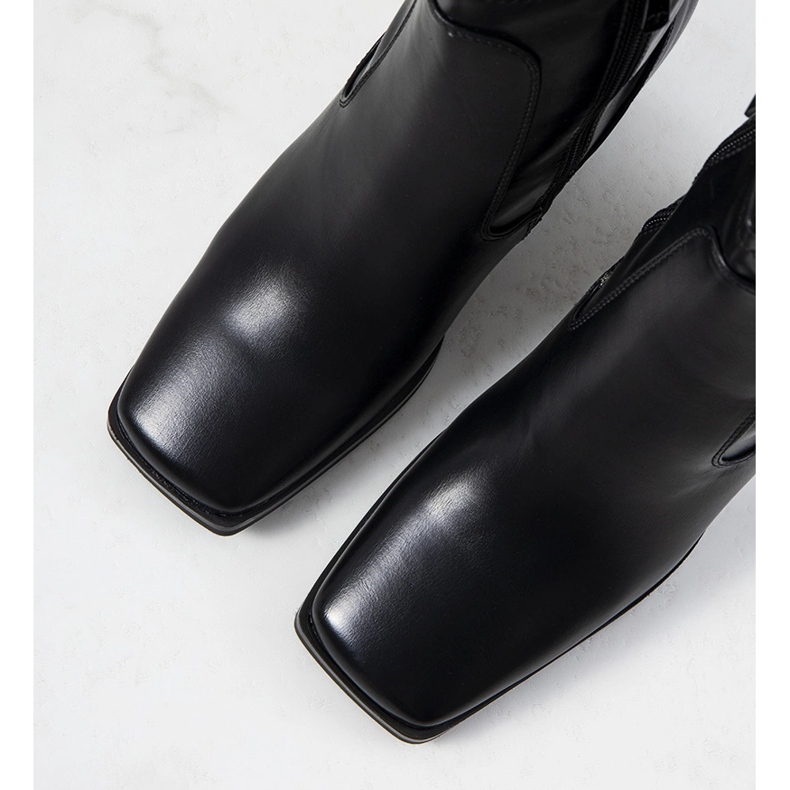 Mustat Panucci-korkokengät 2