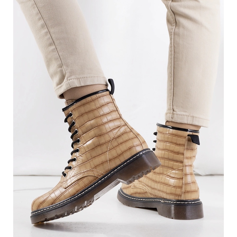 Norten ruskeat naisten vaelluskengät 1