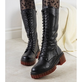 Black Abril -ansastajat musta 1