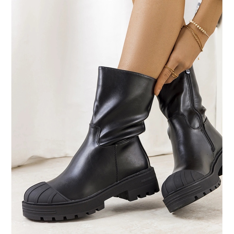 Mustat Svillen ansastajat 1