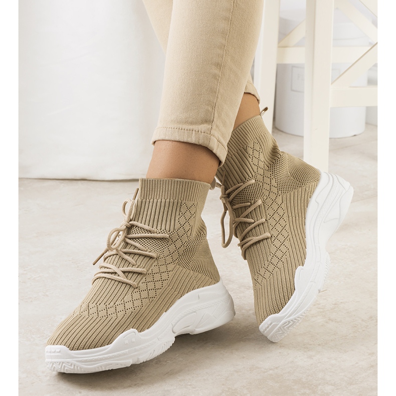 Dowden beige-sukat 1