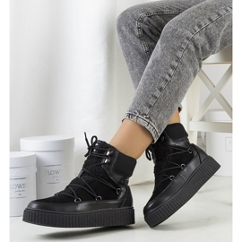 PA1 Laursenin mustat naisten lumisaappaat 1