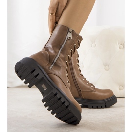 Enoksen tummanbeiget saappaat 1