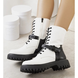 Livenzan valkoiset laukut musta 1