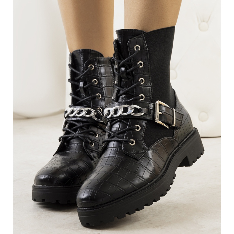 BM Maganin mustat ansoja 1