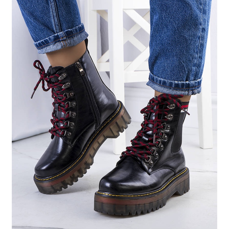 Mustat naisten Foria-saappaat 1