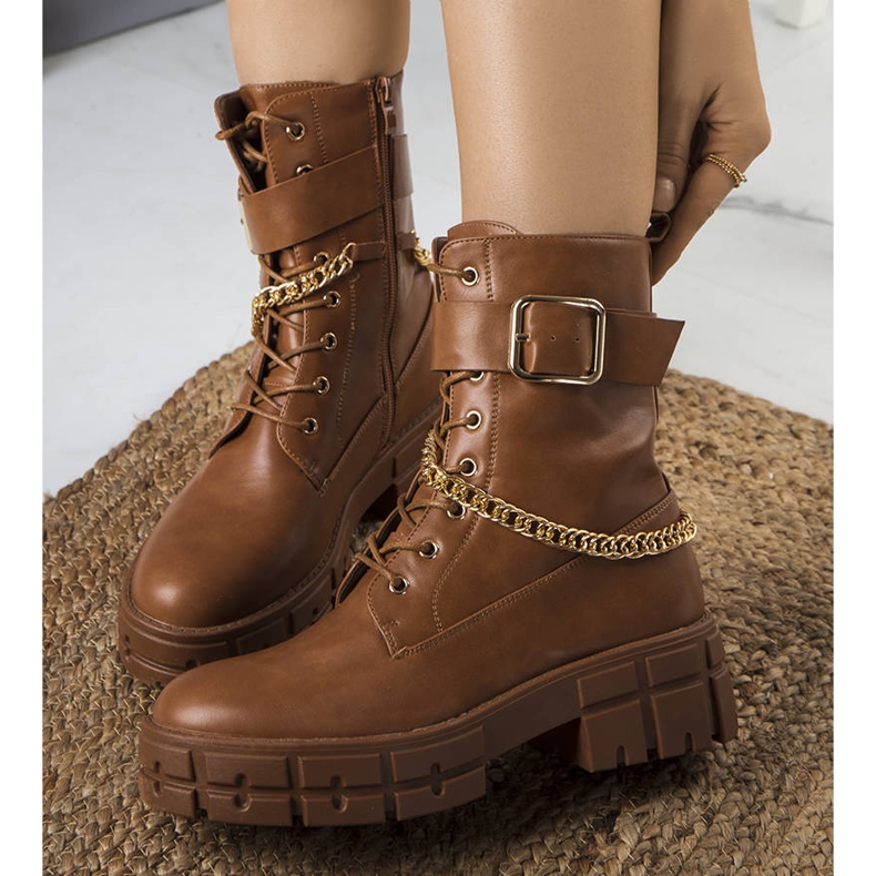 BM Cerrellin ruskeat eristävät saappaat 1