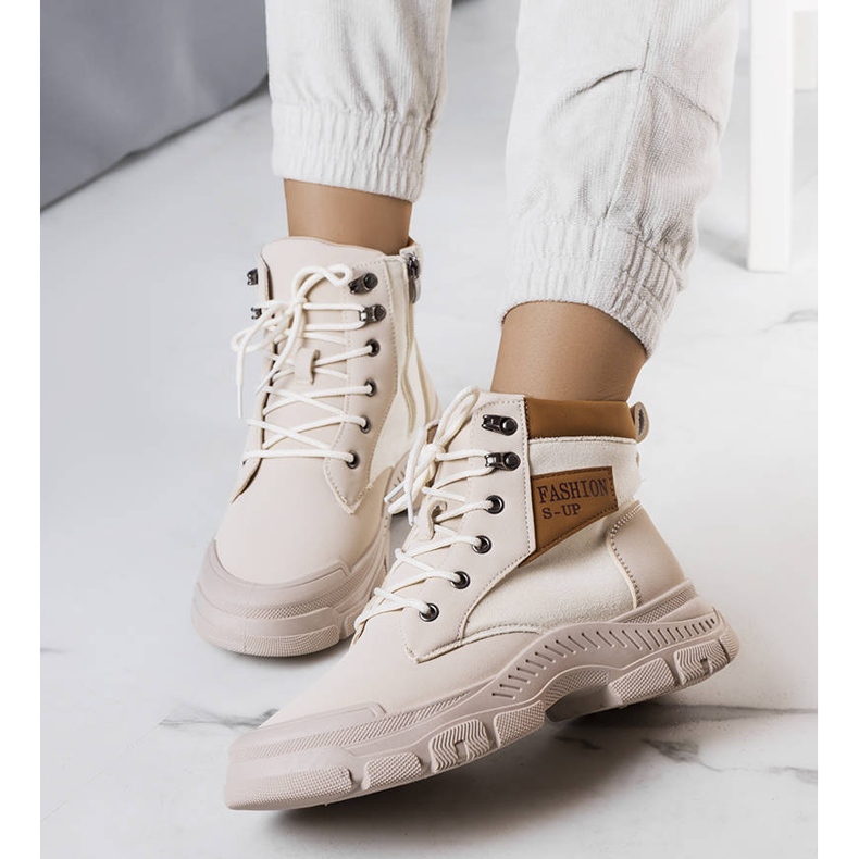 BM Fordla beige-eristetyt saappaat 1