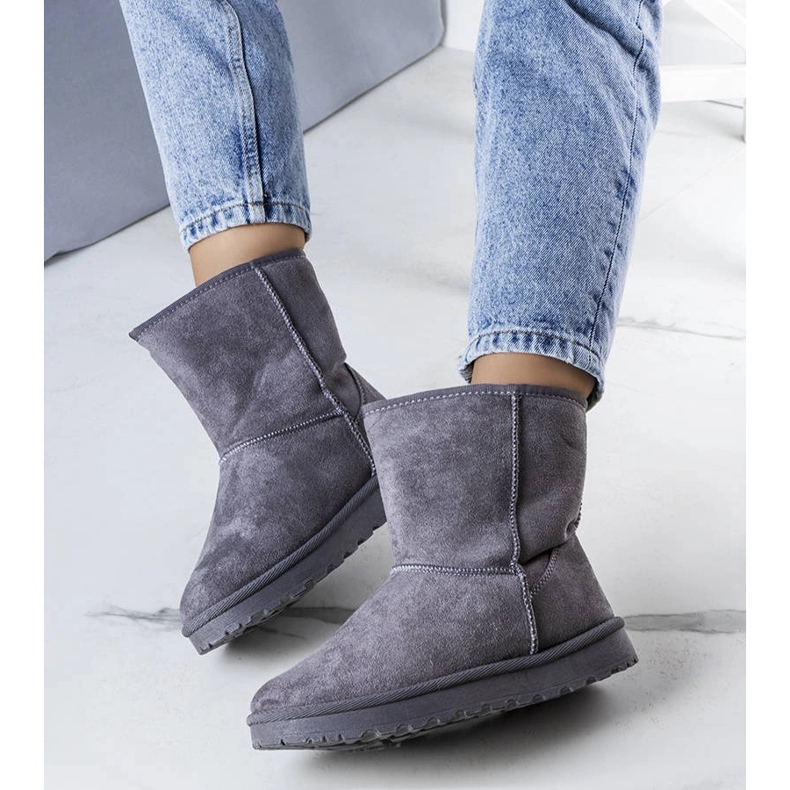 Hank harmaat eristetyt lumisaappaat 1