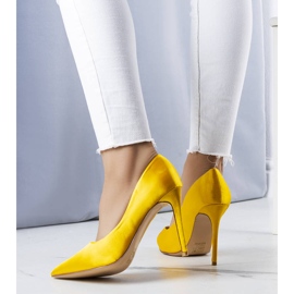 BM Lochlanin keltaiset neulat, joissa on satiiniviimeistely keltainen 1