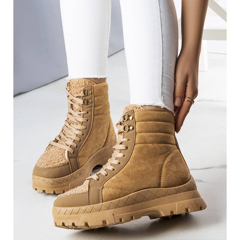 BM Ruskeat eristetyt Isaias-saappaat 1