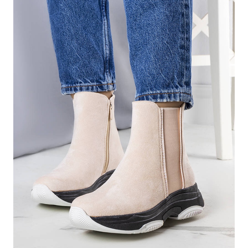 PA1 Roussyn beige-eristetyt saappaat 1