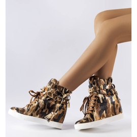 Annabellen ruskeat camo wedge-lenkkarit beige 1