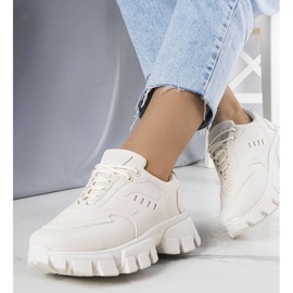 Inezin beige-lenkkarit massiivisella pohjalla 1