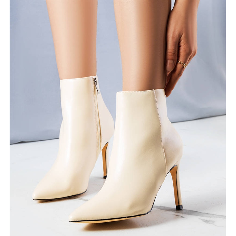 PA1 Hiekanbeiget korkokengät 1