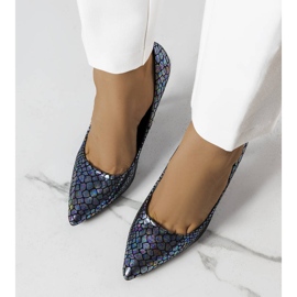 Estellen tummansiniset lakatut pumput sininen 1