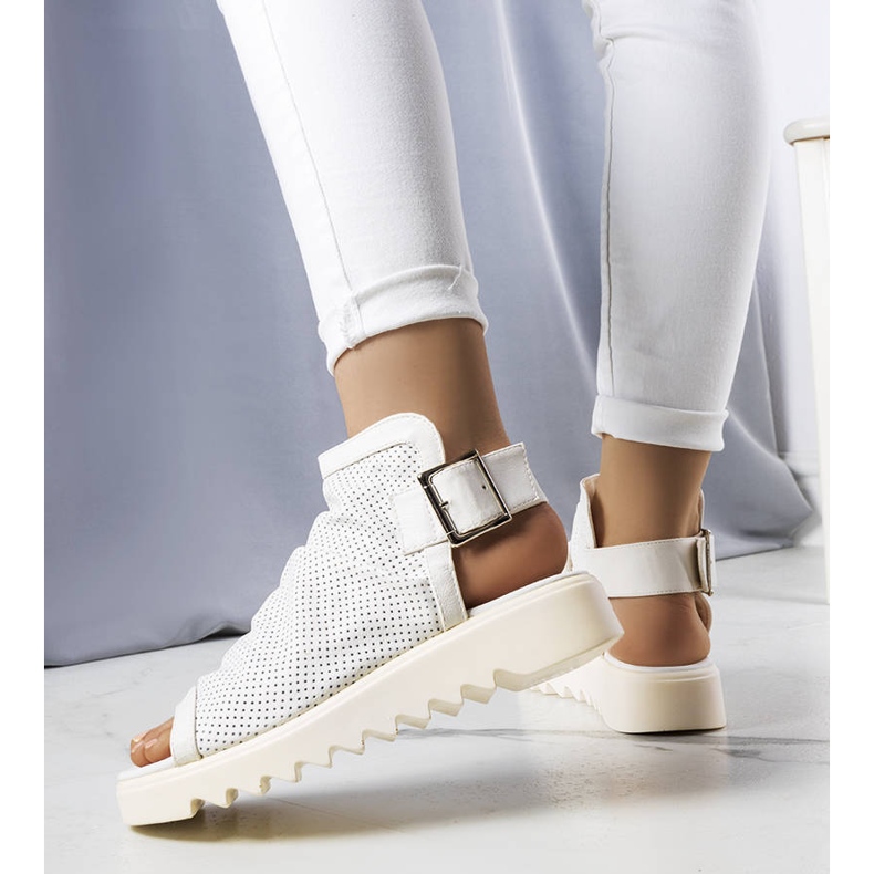 PA1 Beulahin valkoiset harjakattoiset sandaalit valkoinen 1