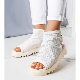 PA1 Beulahin valkoiset harjakattoiset sandaalit valkoinen 2